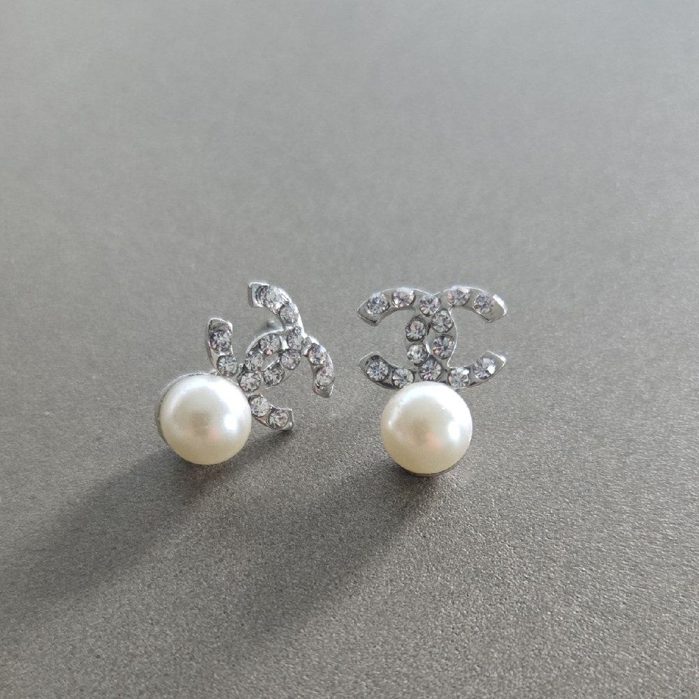 CHANEL Silver Crystal CC Pearl Stud Earrings - White Pearls